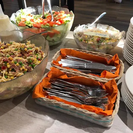 Hotel Vahajarven Lomakoti Ja Kurssikeskus 3*