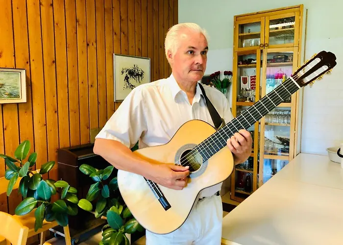 Hotel Vahajarven Lomakoti Ja Kurssikeskus